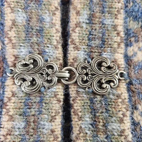 Vintage Wool Cardigan Women Small Sweater Silver Hook Closure Newton Trading Co. - Picture 3 of 12